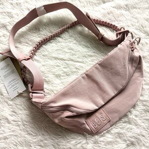NWT BEIS Sport Pack Atlas Pink Crossbody Fanny Pack Hiking Travel Bag